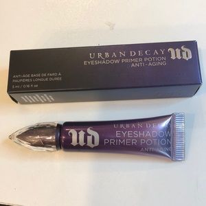 Urban Decay Eyeshadow Primer Potion-Anti Aging